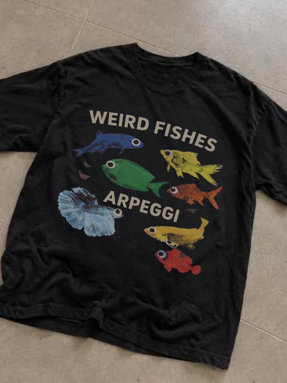 Gildan Black T-Shirt with Fish Graphic